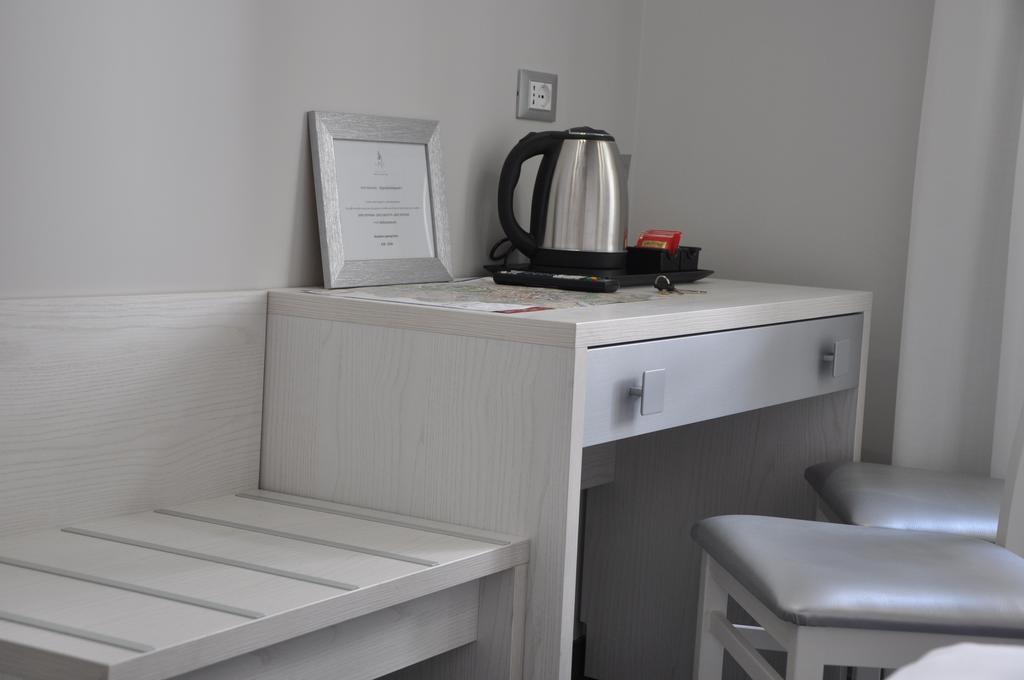 Deluxe Suite with Spa Bath
