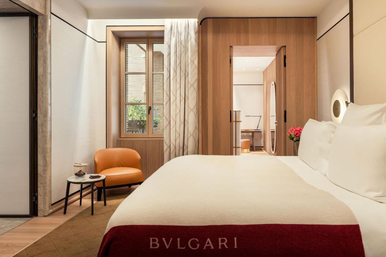 Premium King Room City View