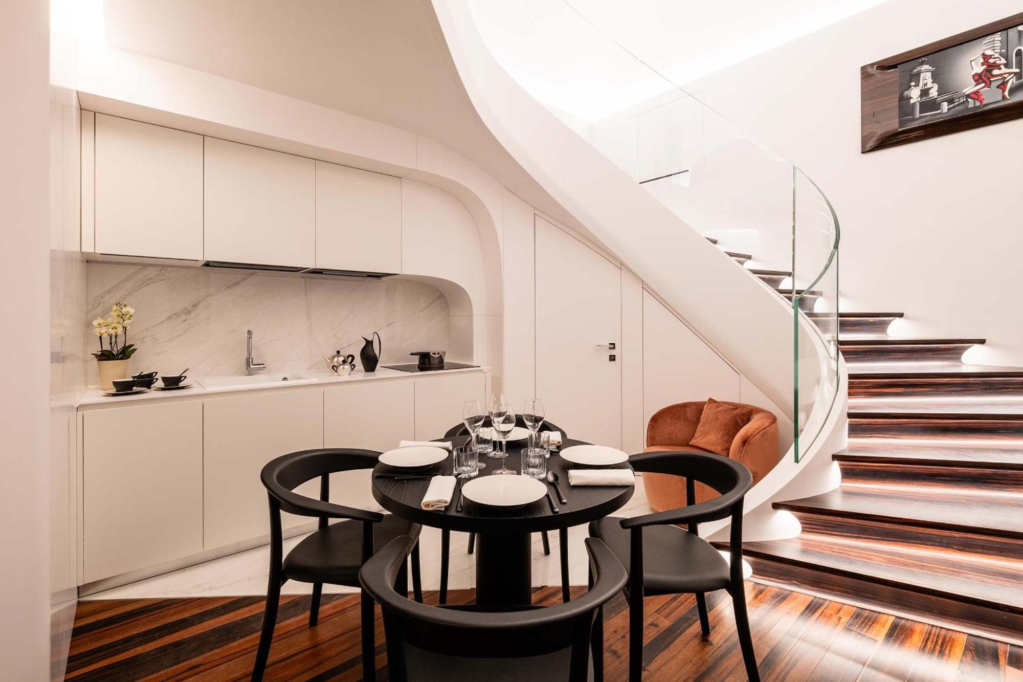 Two-Bedroom Suite - Split Level