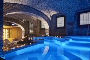 Double or Twin Room with Spa Package,435271212:JPEG