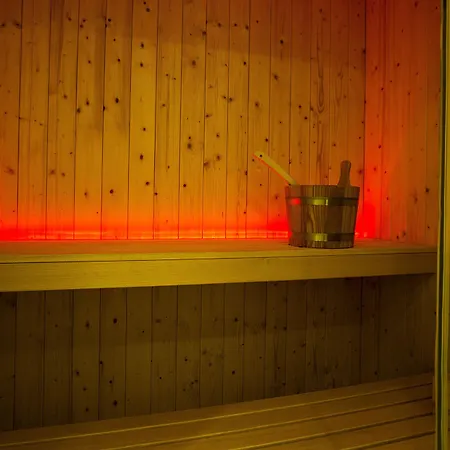 Roman Holidays Boutique Hotel-2