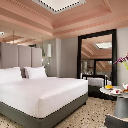 Leon'S Place Hotel In Rome-3