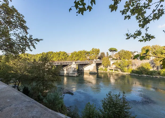 Palazzo Baj In Trastevere Rome